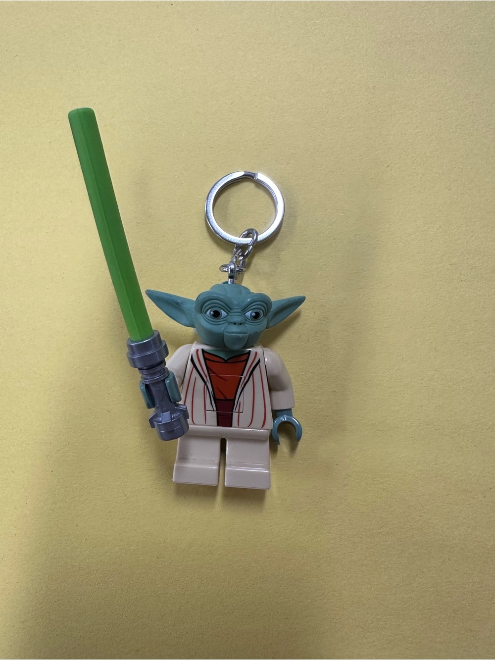 Lego Green Yoda Jedi Keychain Figure with Lightsaber